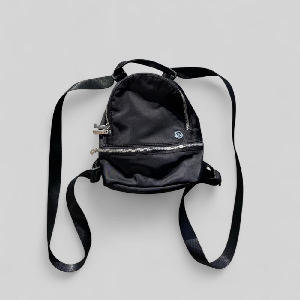 Lululemon Bag City Adventurer Backpack Micro Black+Silver Mini Bag Purse Soldout - Picture 2 of 8